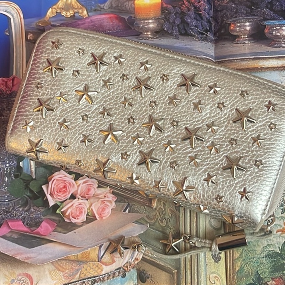 Jimmy Cho Authentic Filipa Star-Studded Zip Around Silver Leather Wallet. MA100